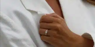 Besondere Geschenkideen zur Verlobung oder Hochzeit: Persönlicher Schmuck mit emotionalem Wert Persönlicher Schmuck für Braut und Verlobung